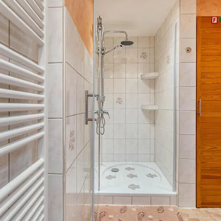 Ferienwohnung Tating Apartment *